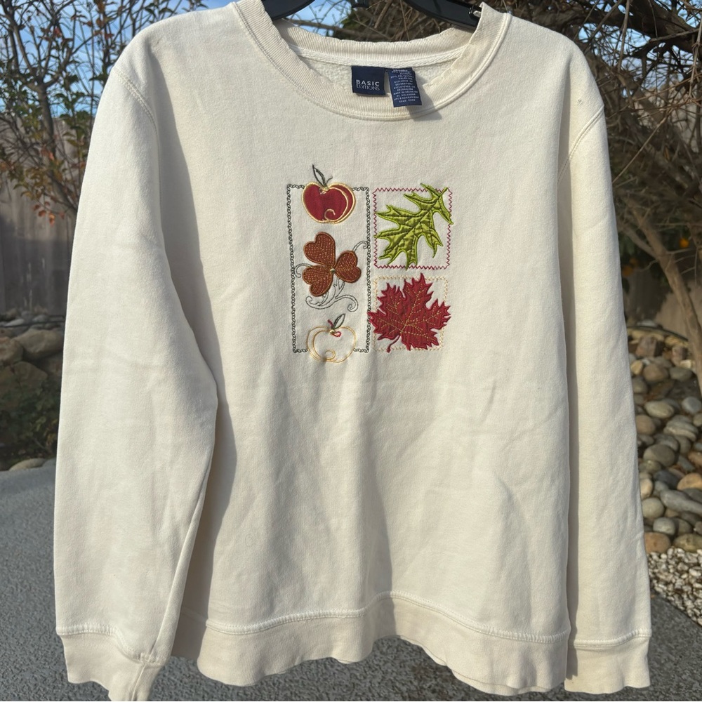 Basic Edition Vintage Crew Neck Fall Christmas Sw… - image 1